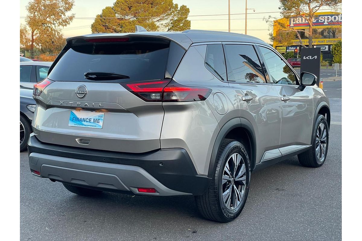 2024 Nissan X-TRAIL ST-L T33