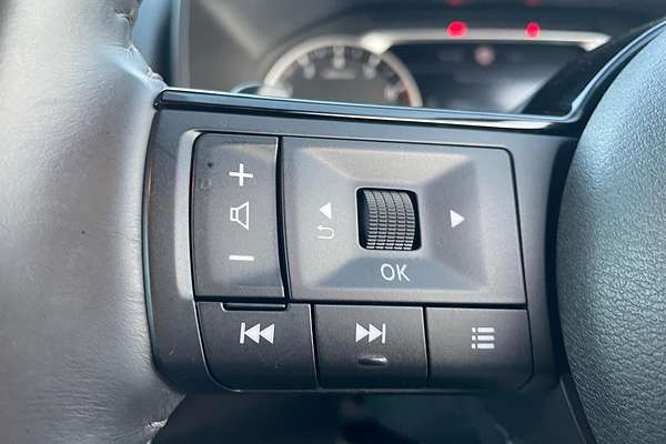 2024 Nissan X-TRAIL ST-L T33