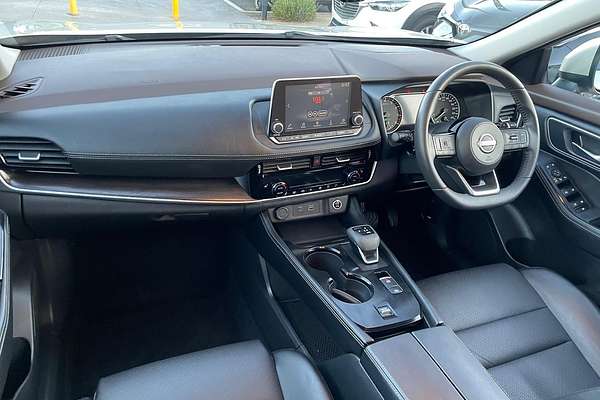 2024 Nissan X-TRAIL ST-L T33