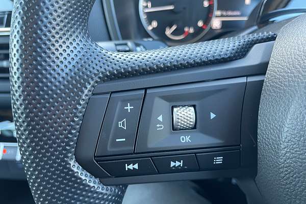 2024 Mitsubishi Triton GLX MV 4X4