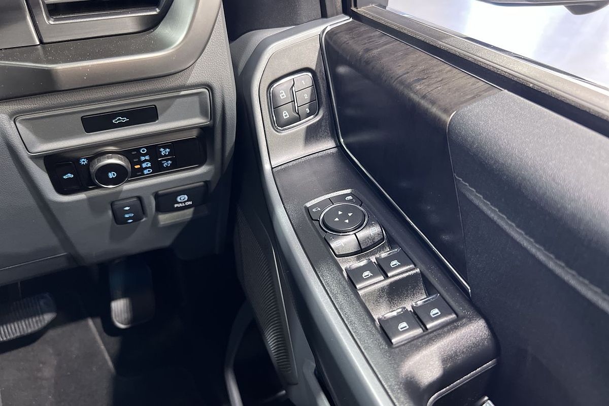 2023 Ford F-150 Lariat 4X4 LWB