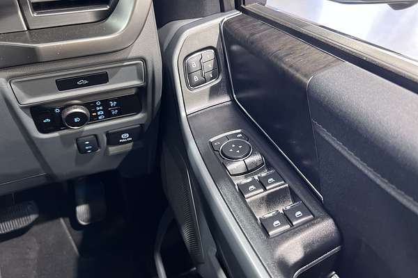 2023 Ford F-150 Lariat 4X4 LWB