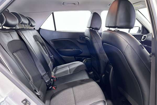 2023 Hyundai Venue Active QX.V5