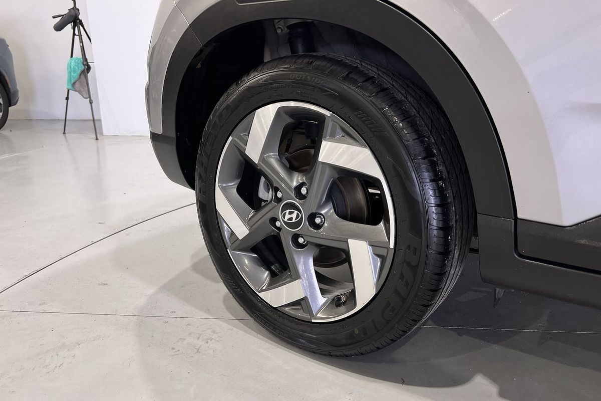 2023 Hyundai Venue Active QX.V5