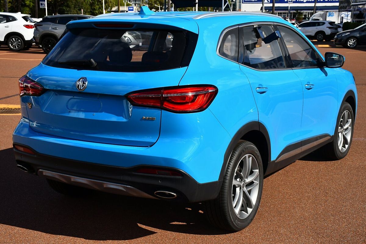 2024 MG HS Excite SAS23