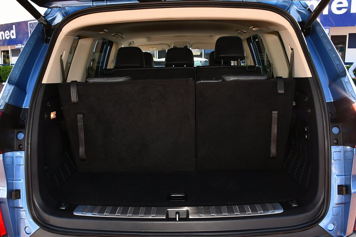 2024 LDV D90 Executive SV9A