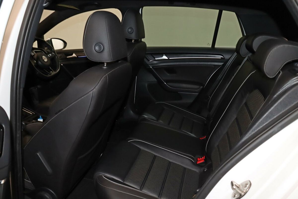 2019 Volkswagen Golf R 7.5