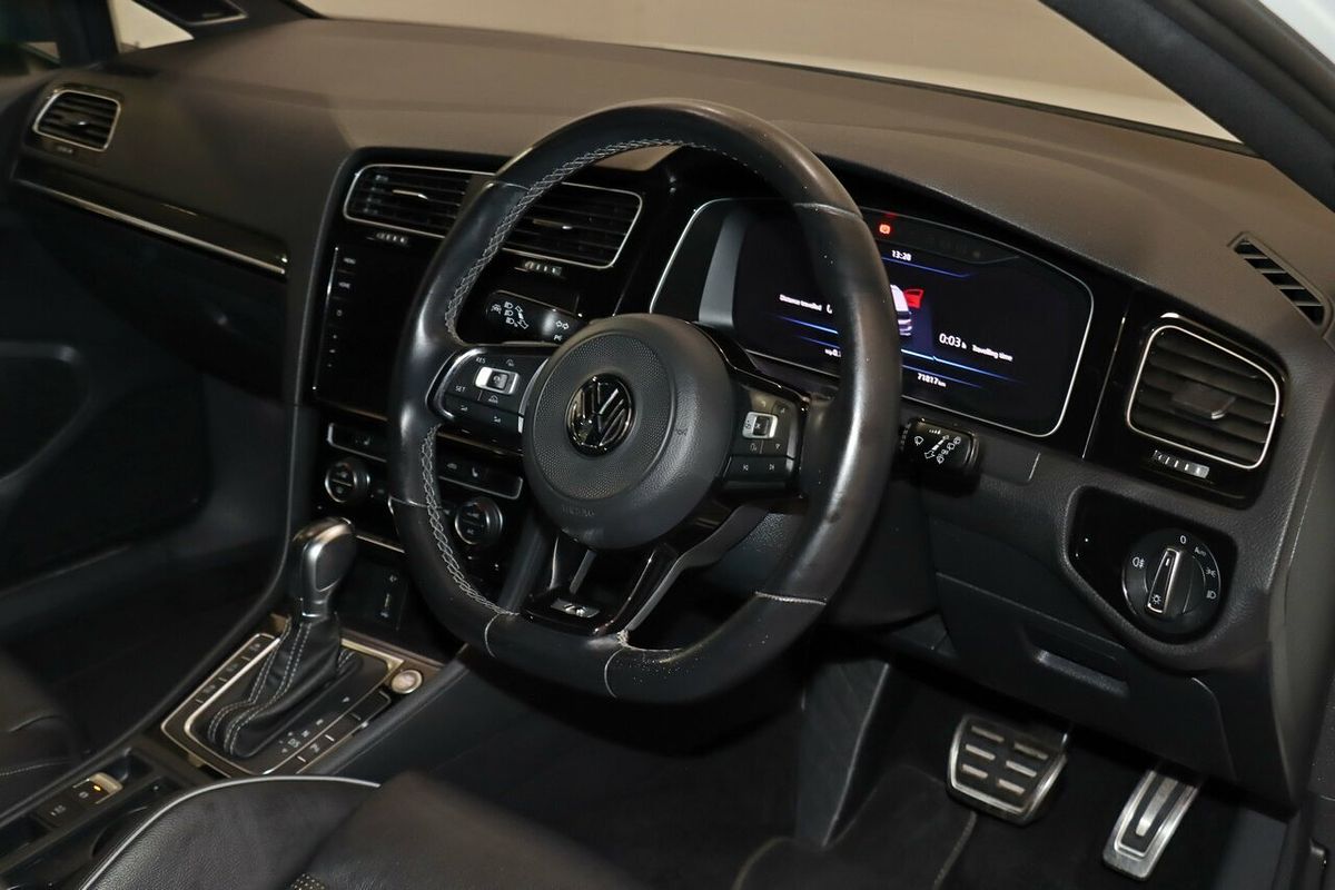2019 Volkswagen Golf R 7.5