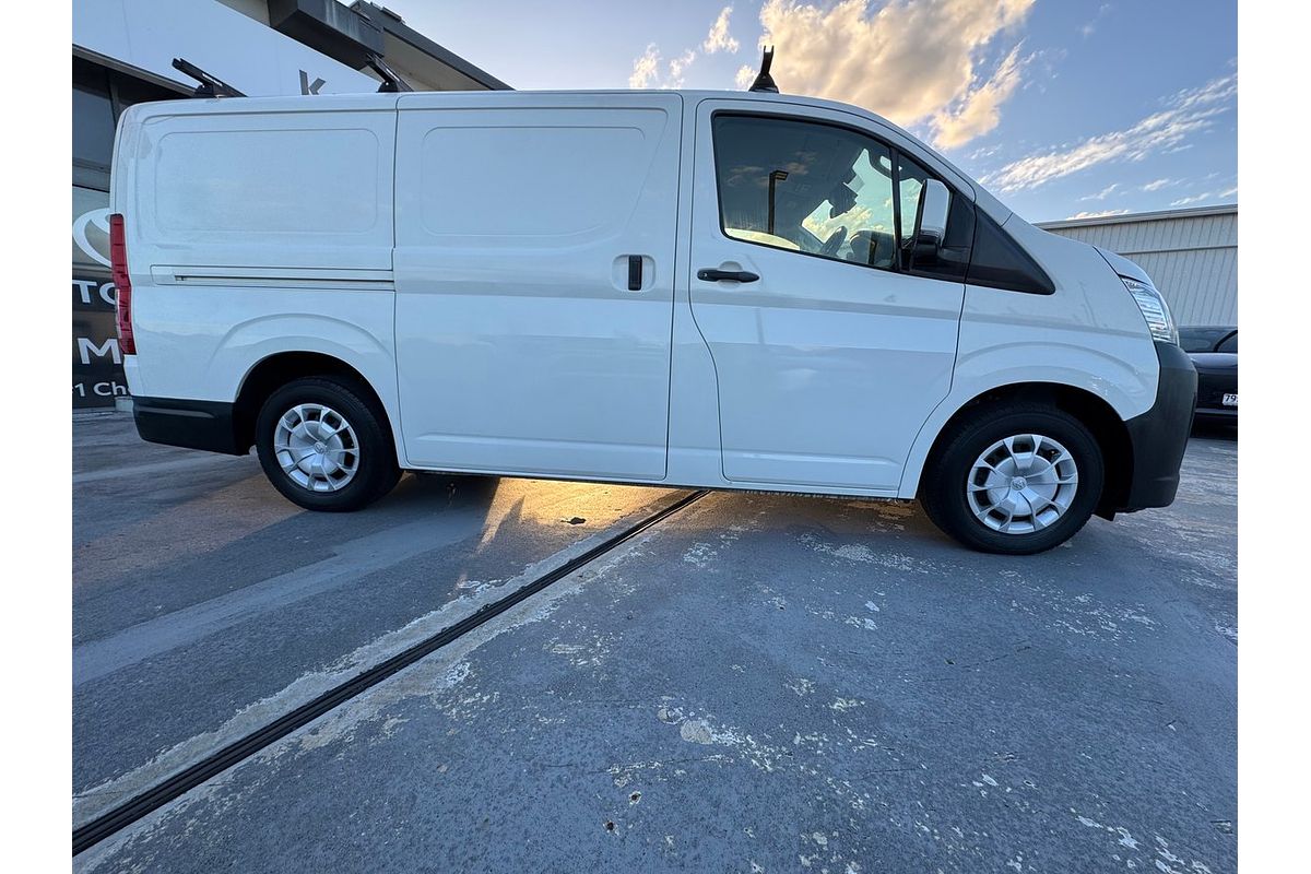 2020 Toyota Hiace