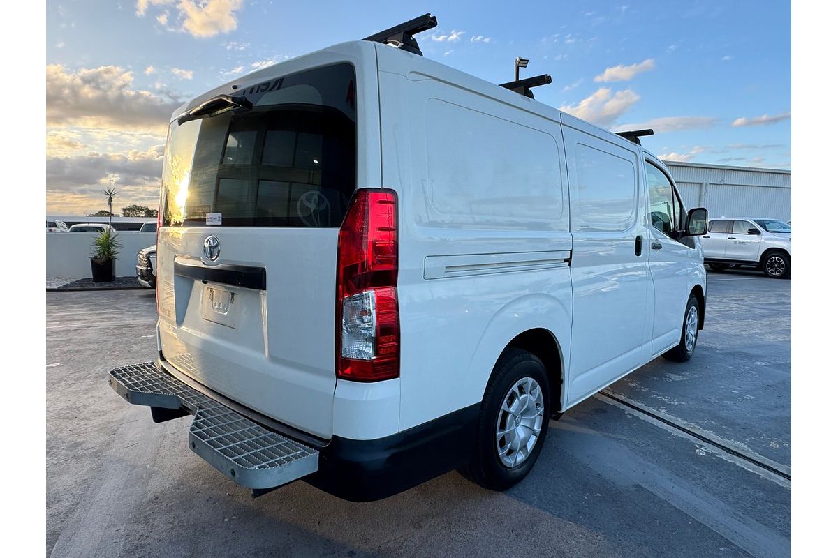 2020 Toyota Hiace
