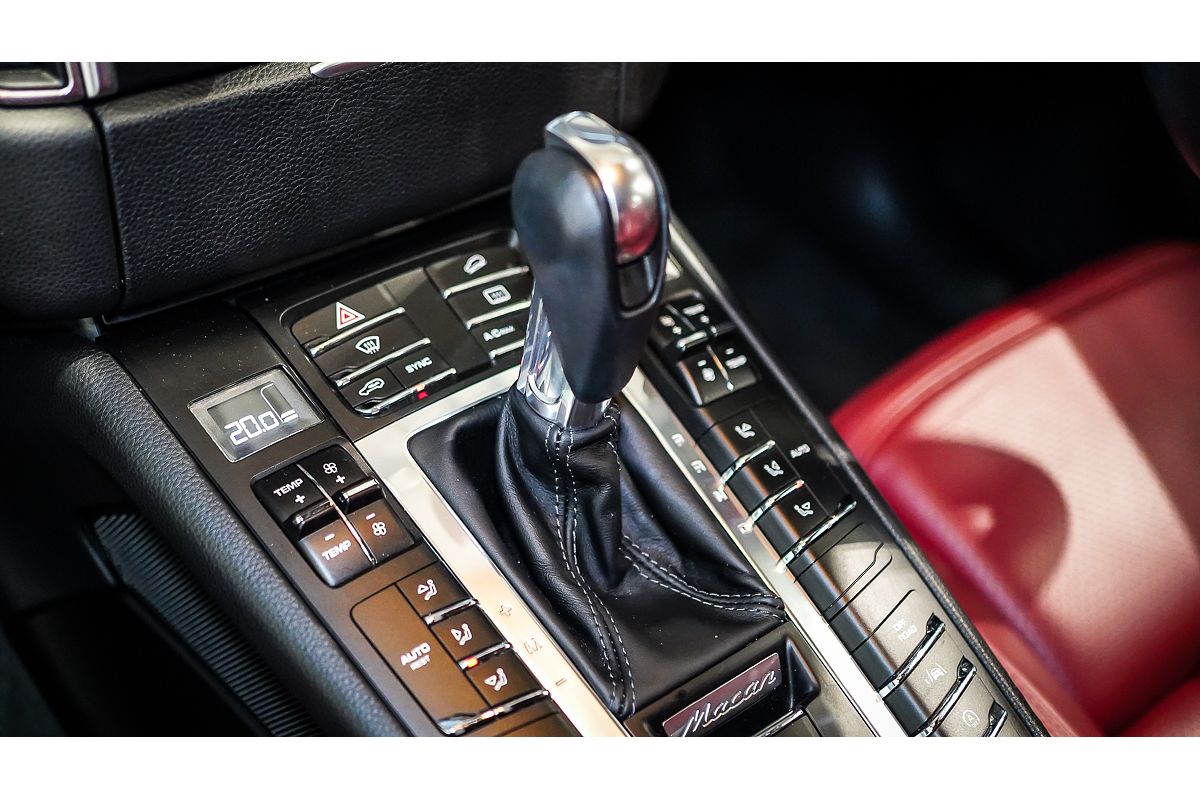 2017 Porsche Macan S 95B