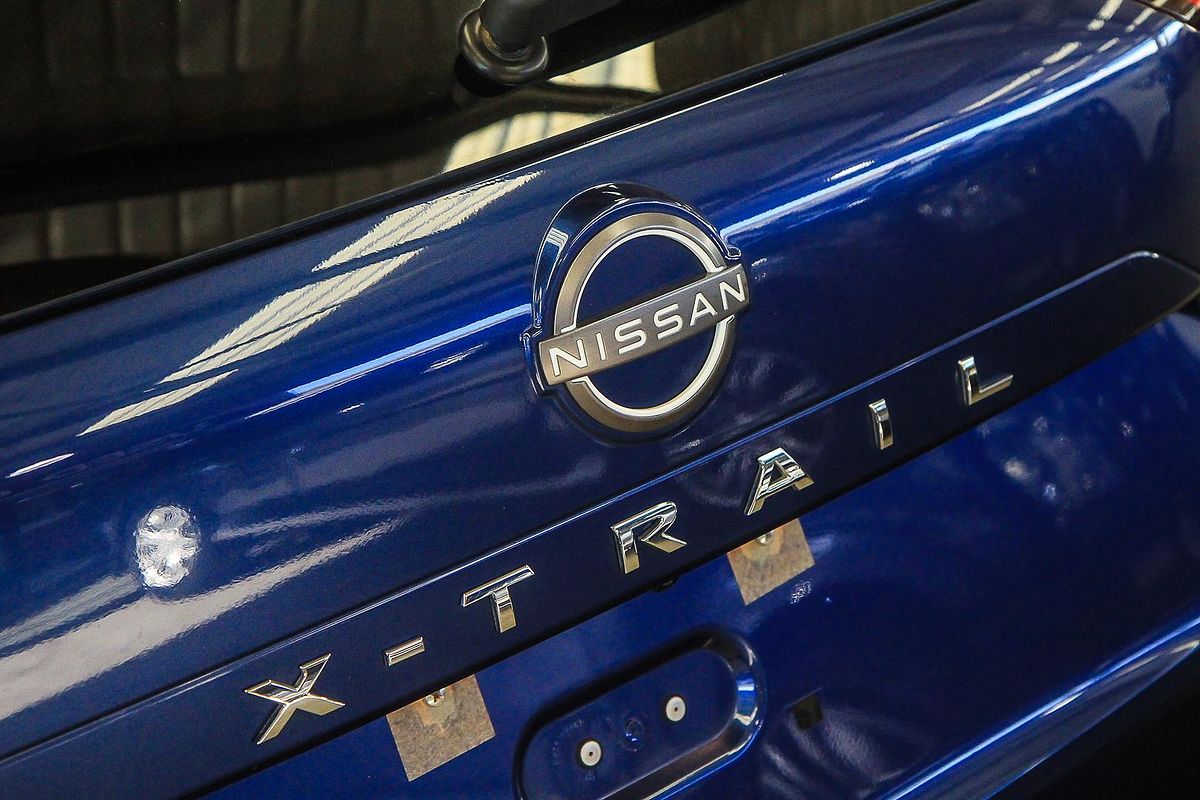 2023 Nissan X-TRAIL ST-L T33