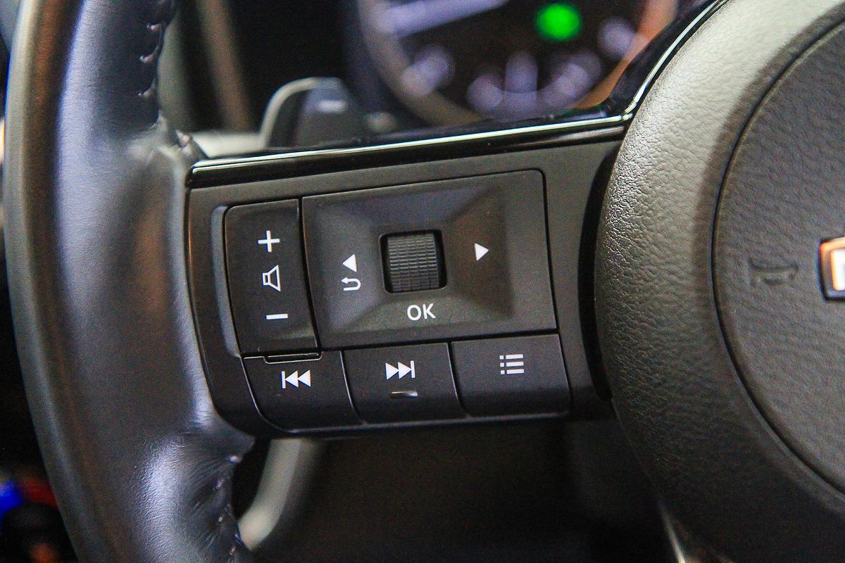2023 Nissan X-TRAIL ST-L T33