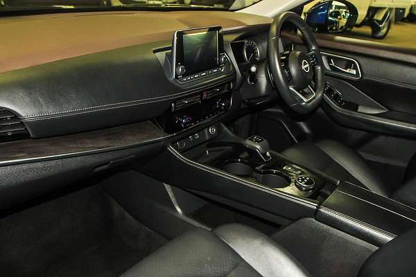 2023 Nissan X-TRAIL ST-L T33
