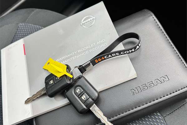 2011 Nissan DUALIS ST (4x2) J10 SERIES II