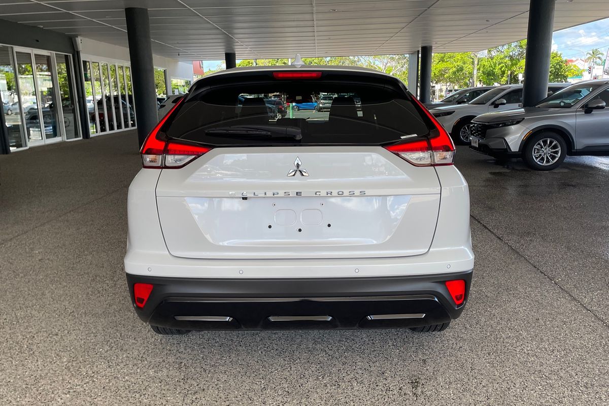 2024 Mitsubishi Eclipse Cross LS Black Edition YB