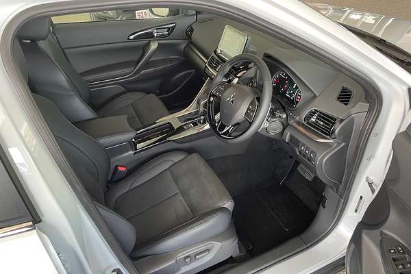 2024 Mitsubishi Eclipse Cross LS Black Edition YB