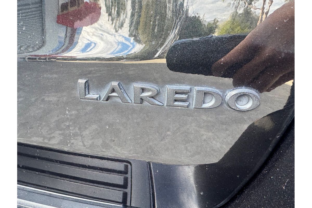 2013 Jeep Grand Cherokee Laredo WK