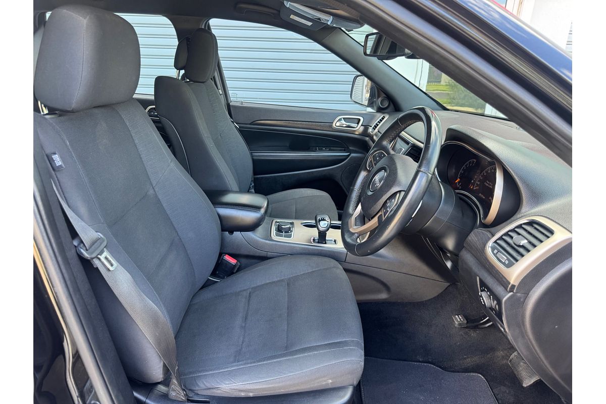 2013 Jeep Grand Cherokee Laredo WK