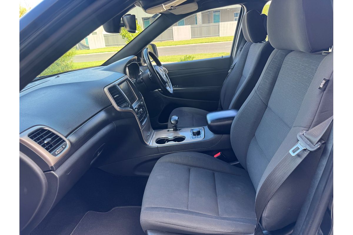 2013 Jeep Grand Cherokee Laredo WK