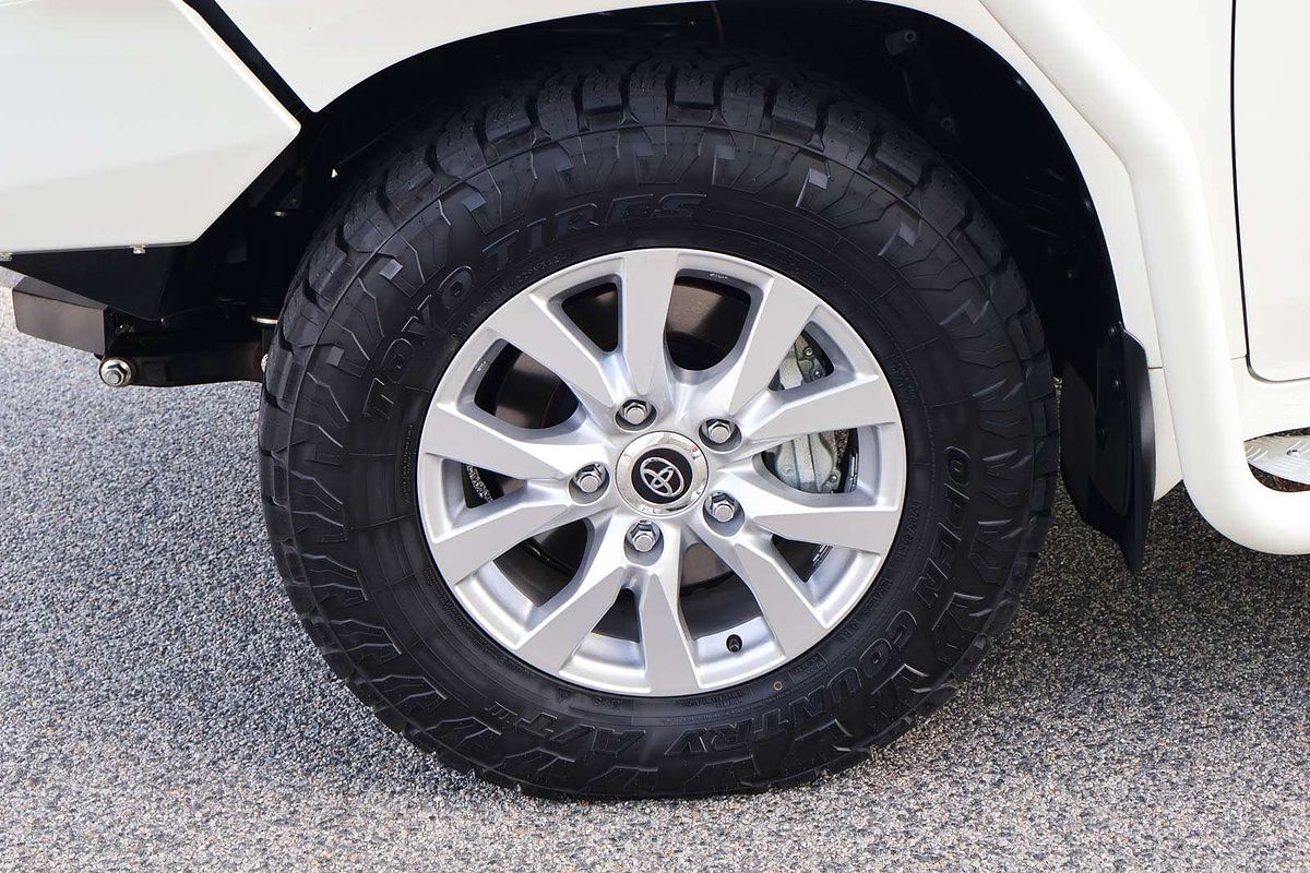 2020 Toyota Landcruiser VX VDJ200R