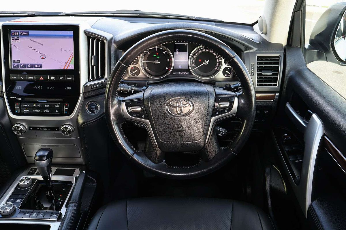 2020 Toyota Landcruiser VX VDJ200R