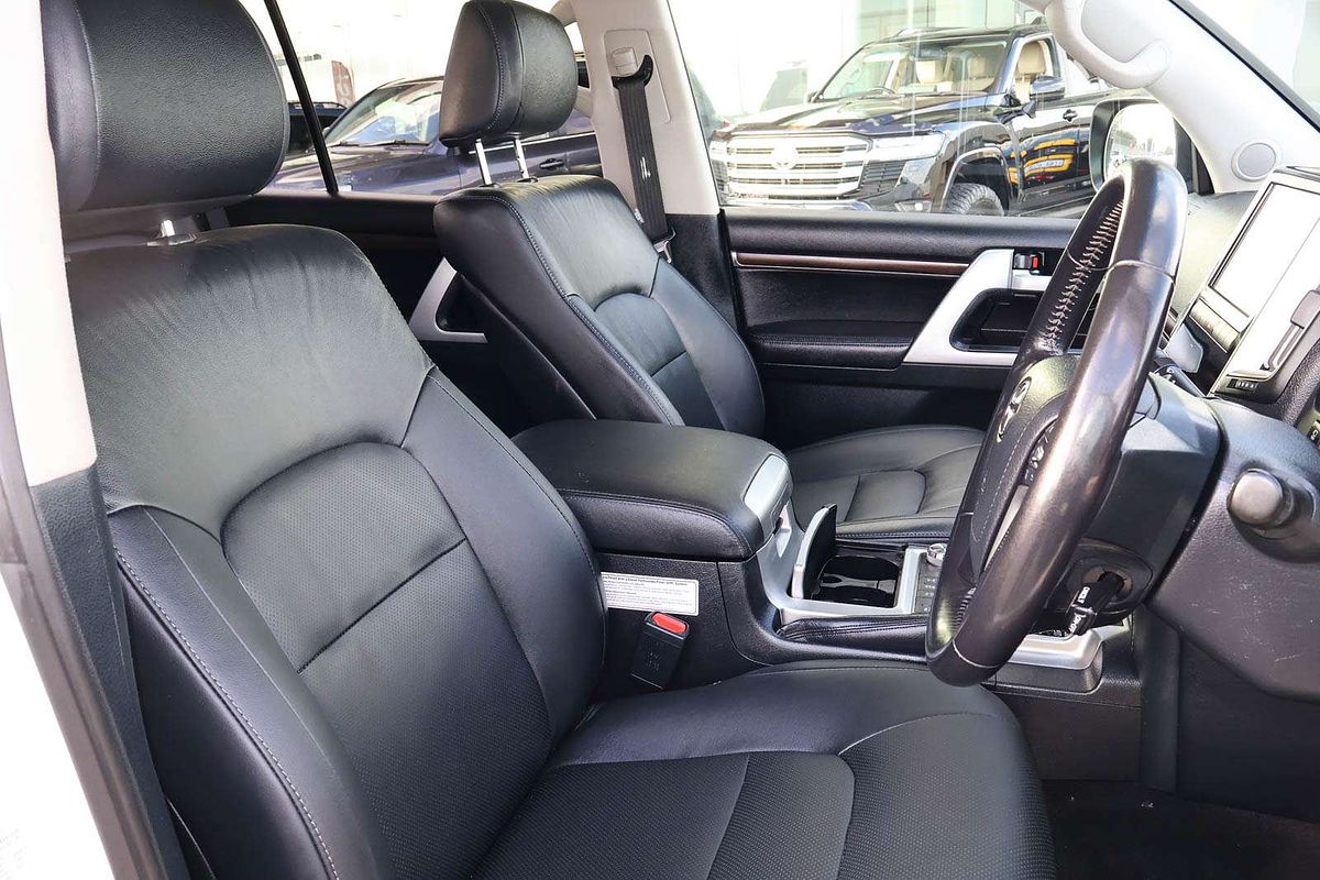 2020 Toyota Landcruiser VX VDJ200R