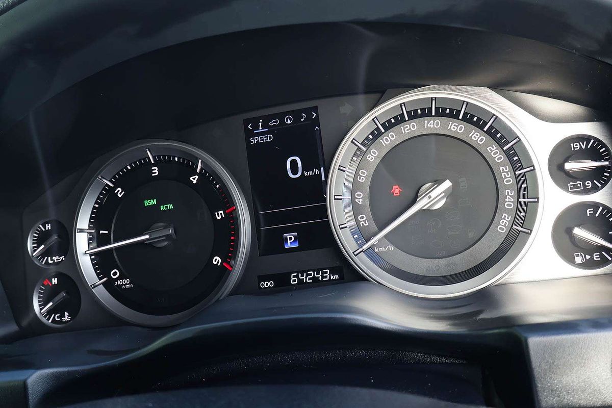 2020 Toyota Landcruiser VX VDJ200R