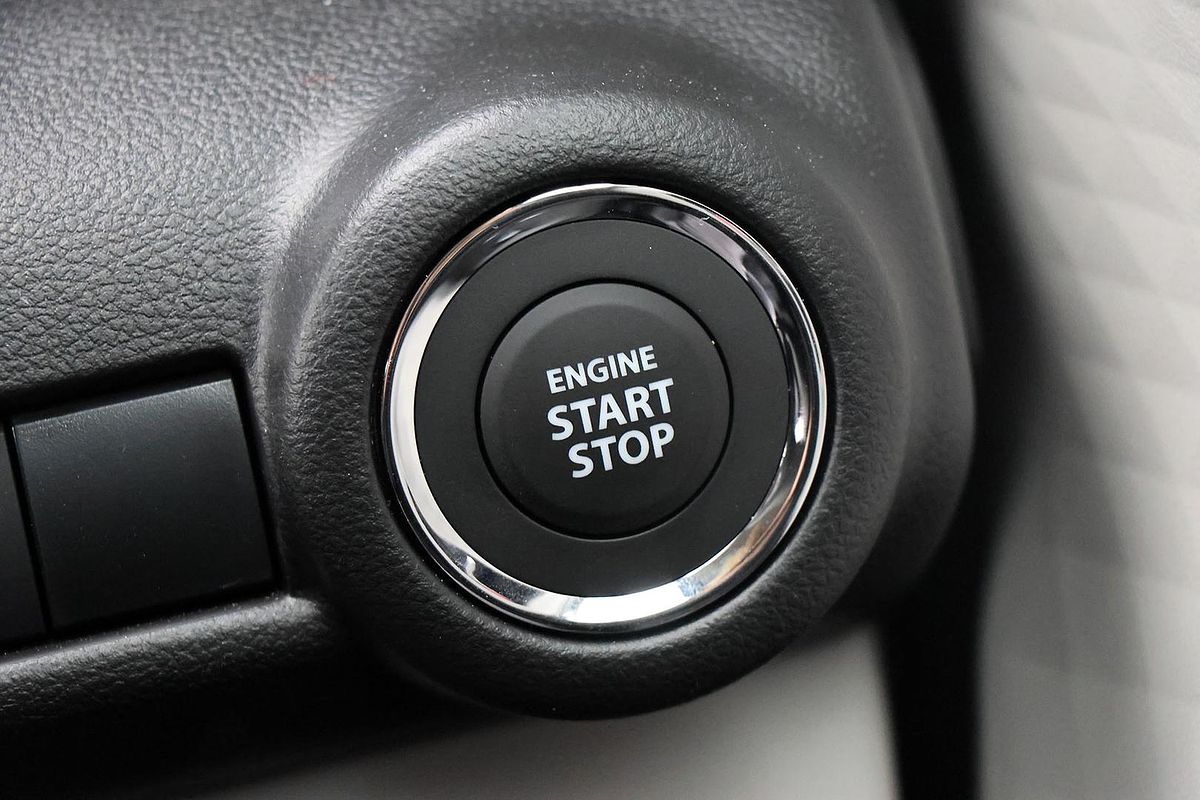 2024 Suzuki Swift Hybrid Plus UZ