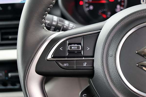 2024 Suzuki Swift Hybrid Plus UZ