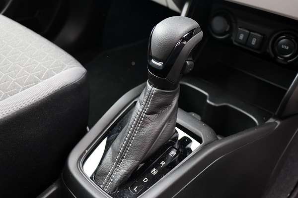 2024 Suzuki Swift Hybrid Plus UZ