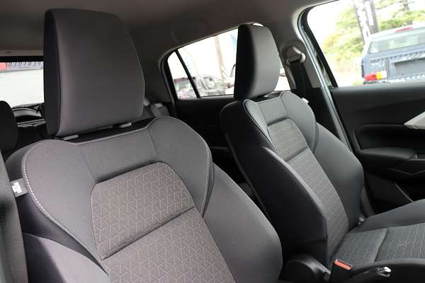 2024 Suzuki Swift Hybrid Plus UZ