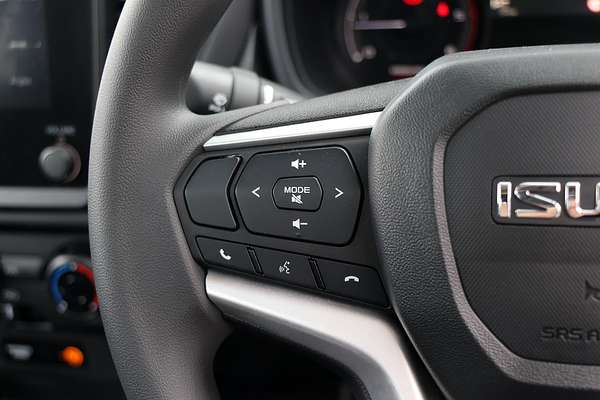 2024 Isuzu D-MAX SX High Ride Rear Wheel Drive