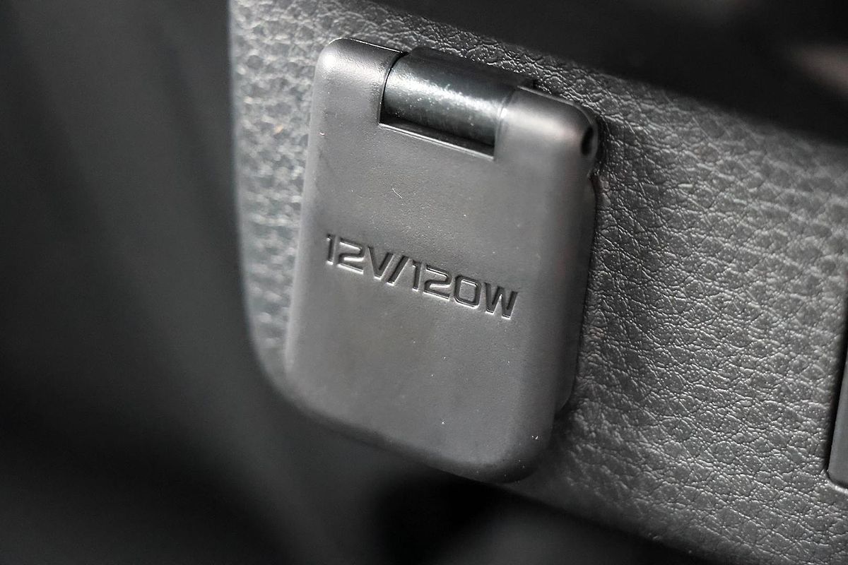 2024 Isuzu D-MAX SX High Ride Rear Wheel Drive