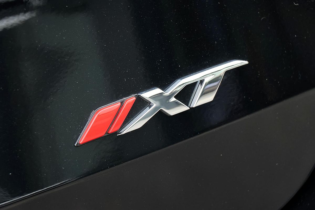 2025 Isuzu MU-X X-TERRAIN