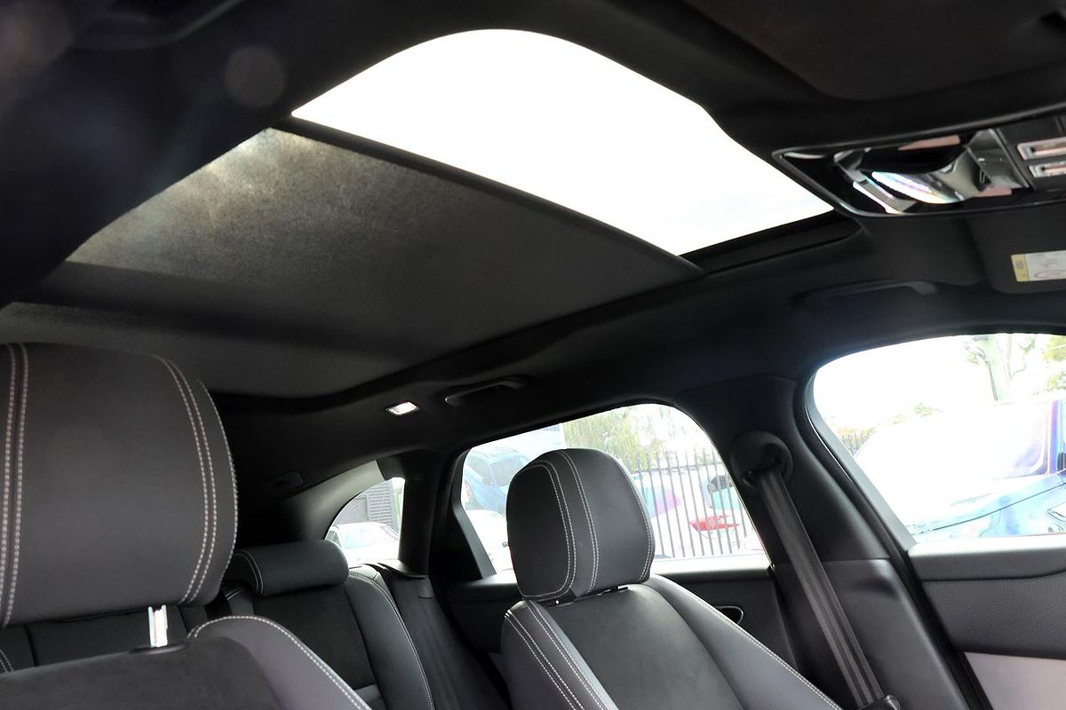 2017 Land Rover Range Rover Velar D240 L560