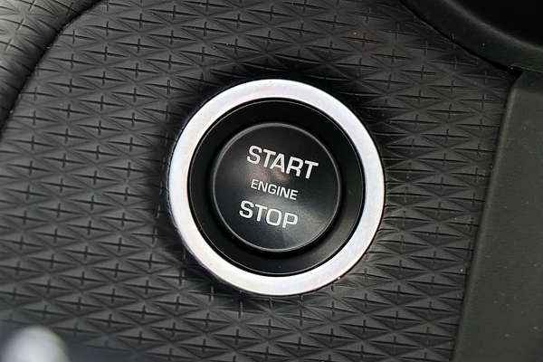 2017 Land Rover Range Rover Velar D240 L560