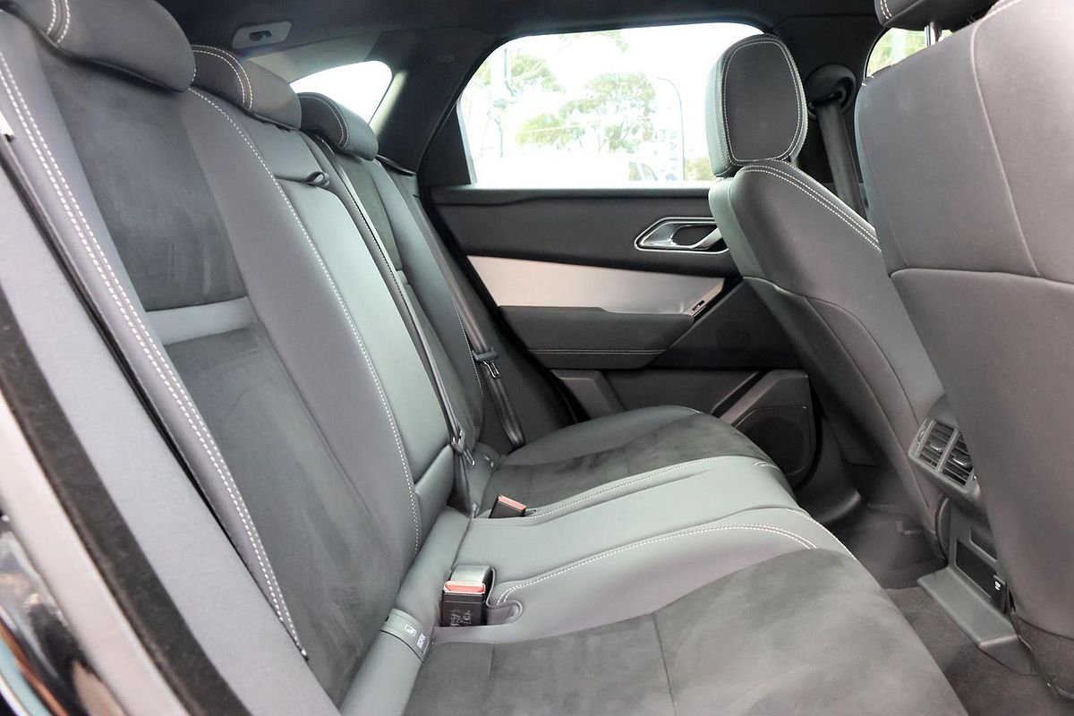 2017 Land Rover Range Rover Velar D240 L560