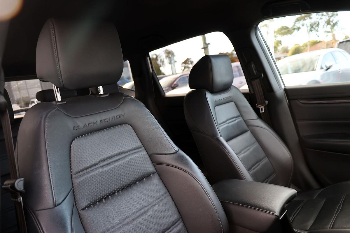 2023 Honda CR-V Black Edition RW