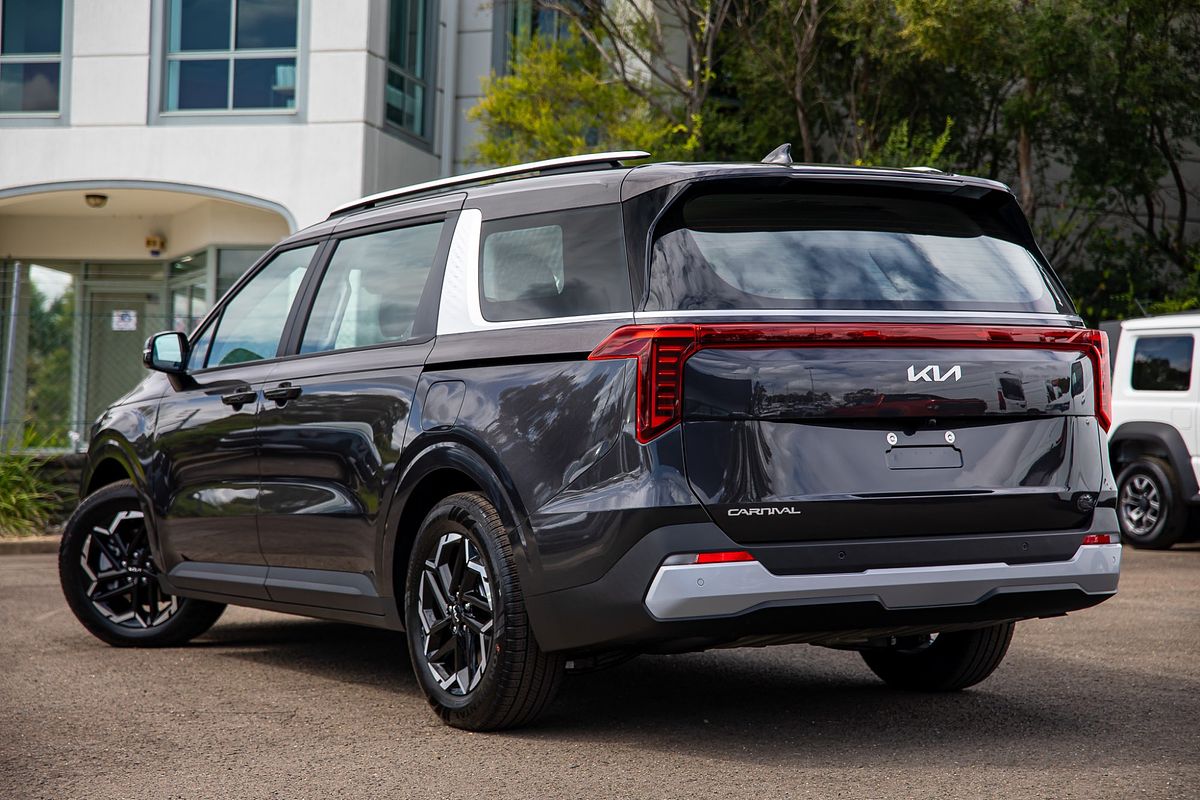 2025 Kia Carnival Sport KA4 PE
