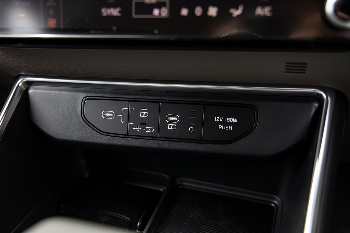 2025 Kia Carnival Sport KA4 PE