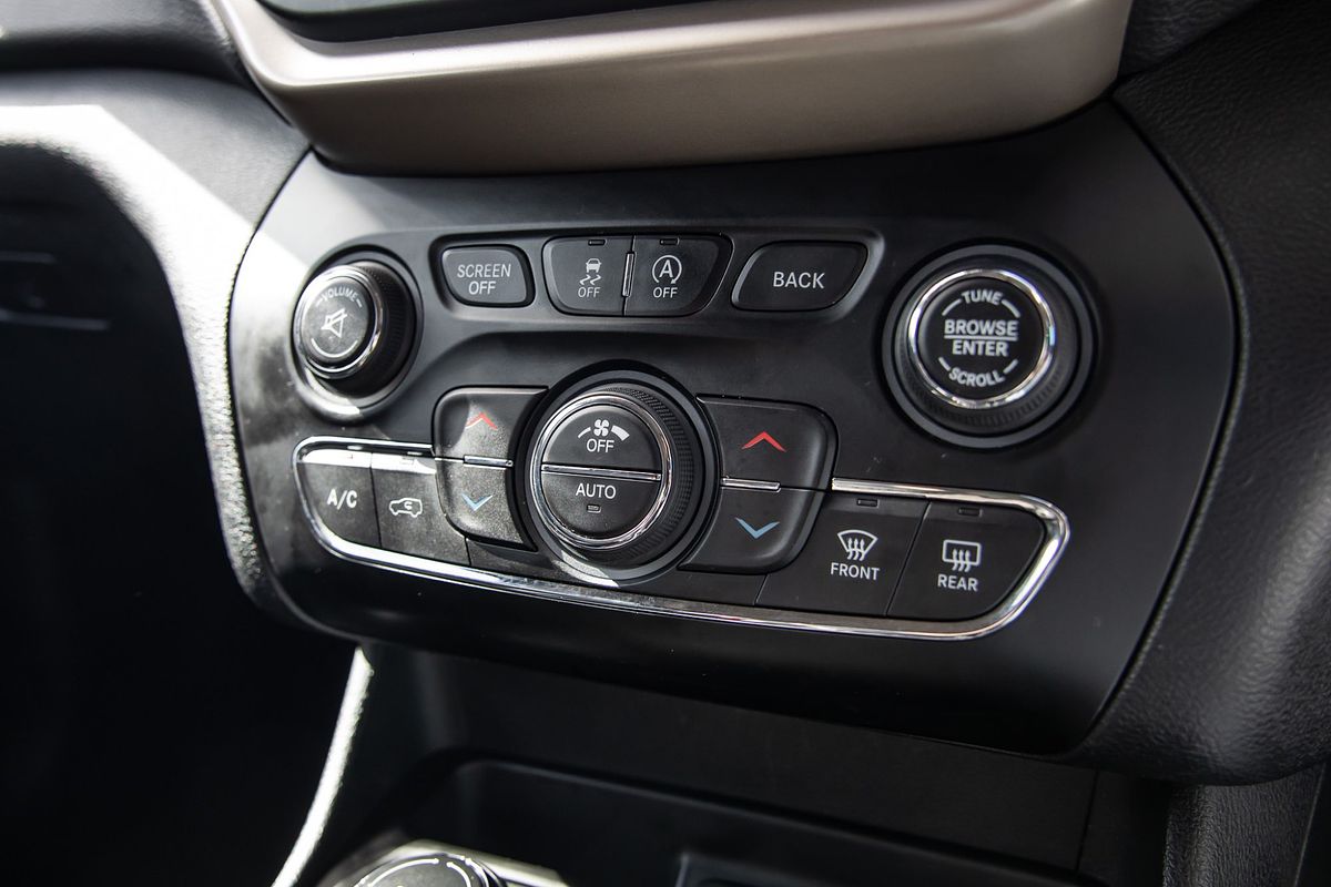 2015 Jeep Cherokee Limited KL