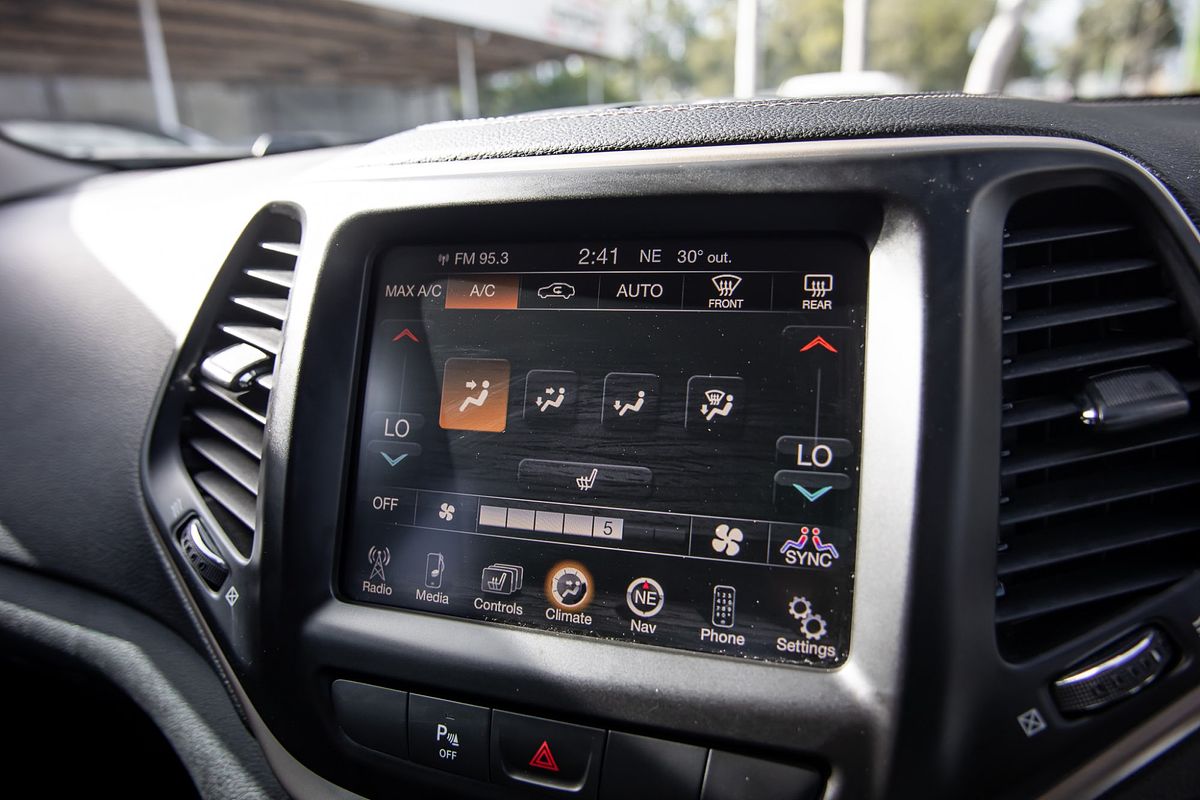 2015 Jeep Cherokee Limited KL