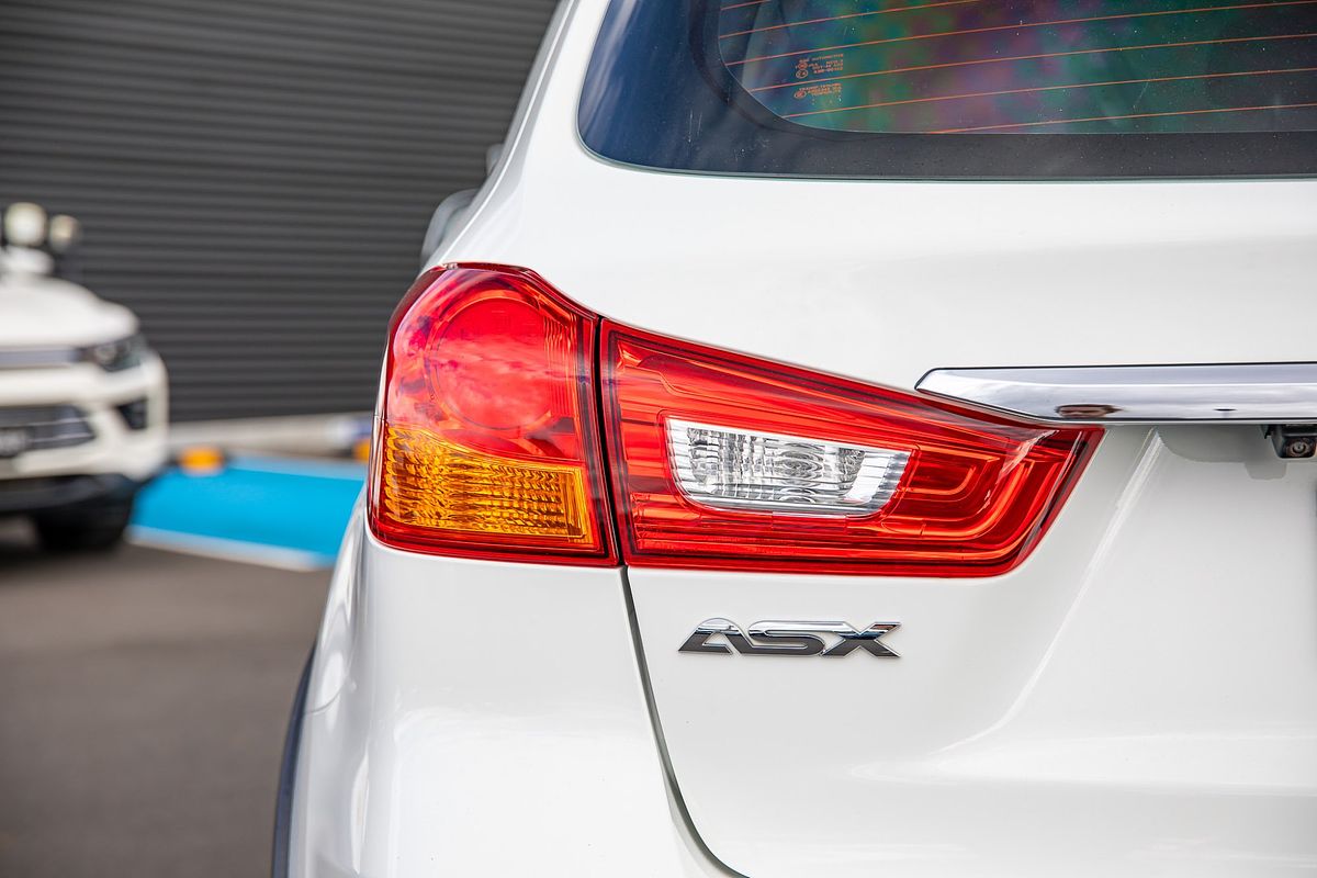 2019 Mitsubishi ASX ES XC