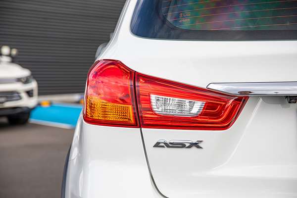 2019 Mitsubishi ASX ES XC