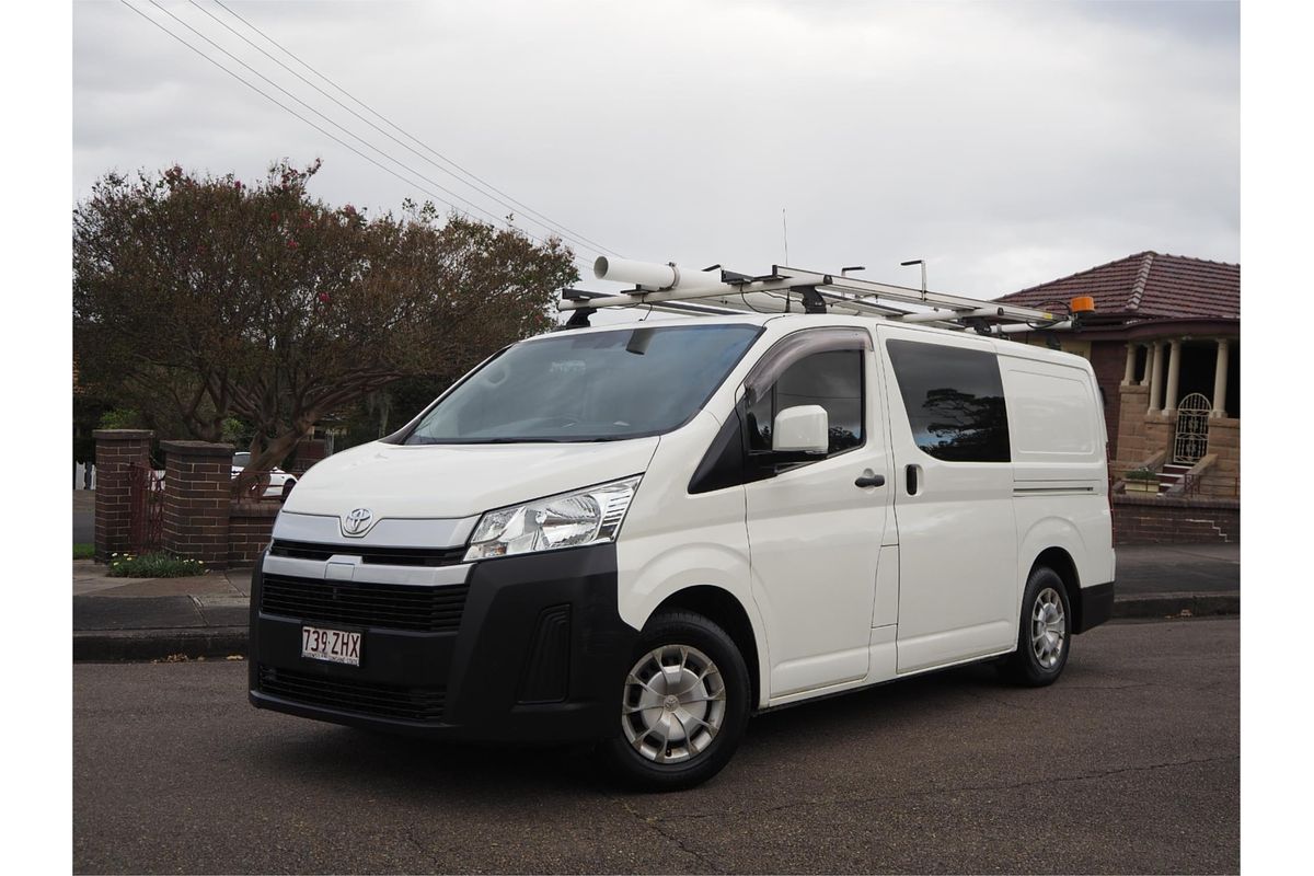 2019 Toyota HIACE LWB GDH300R