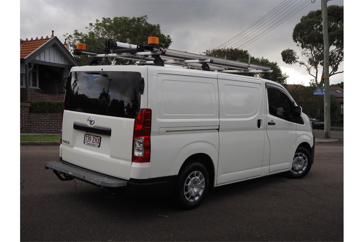 2019 Toyota HIACE LWB GDH300R