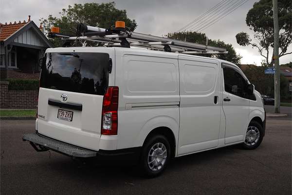 2019 Toyota HIACE LWB GDH300R