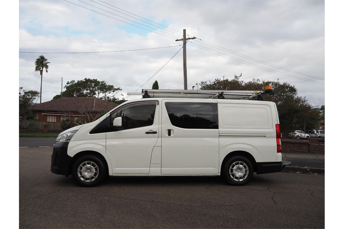 2019 Toyota HIACE LWB GDH300R