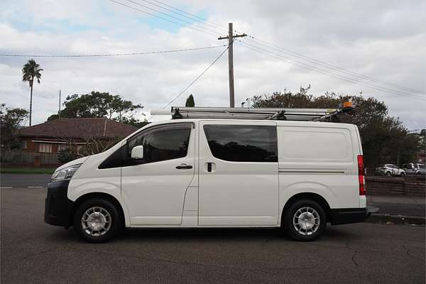 2019 Toyota HIACE LWB GDH300R